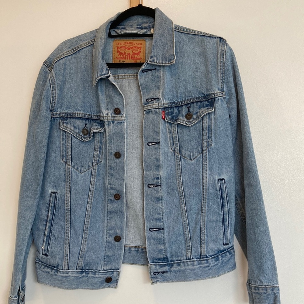 Levi’s blue denim jacket